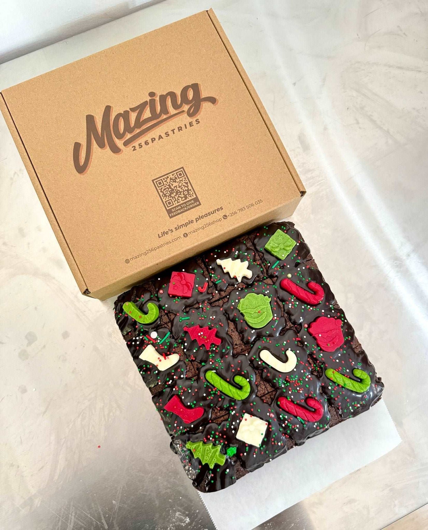 Xmas Icon Slab - Mazing256Pastries